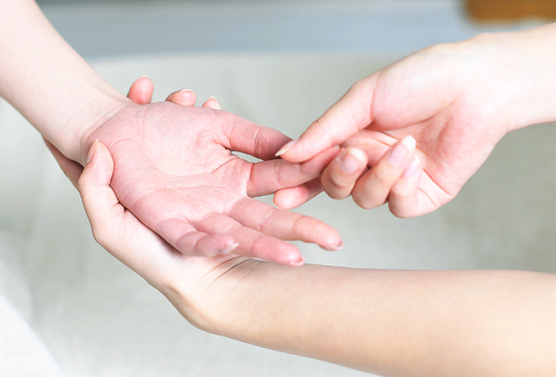 ボディジュエリー